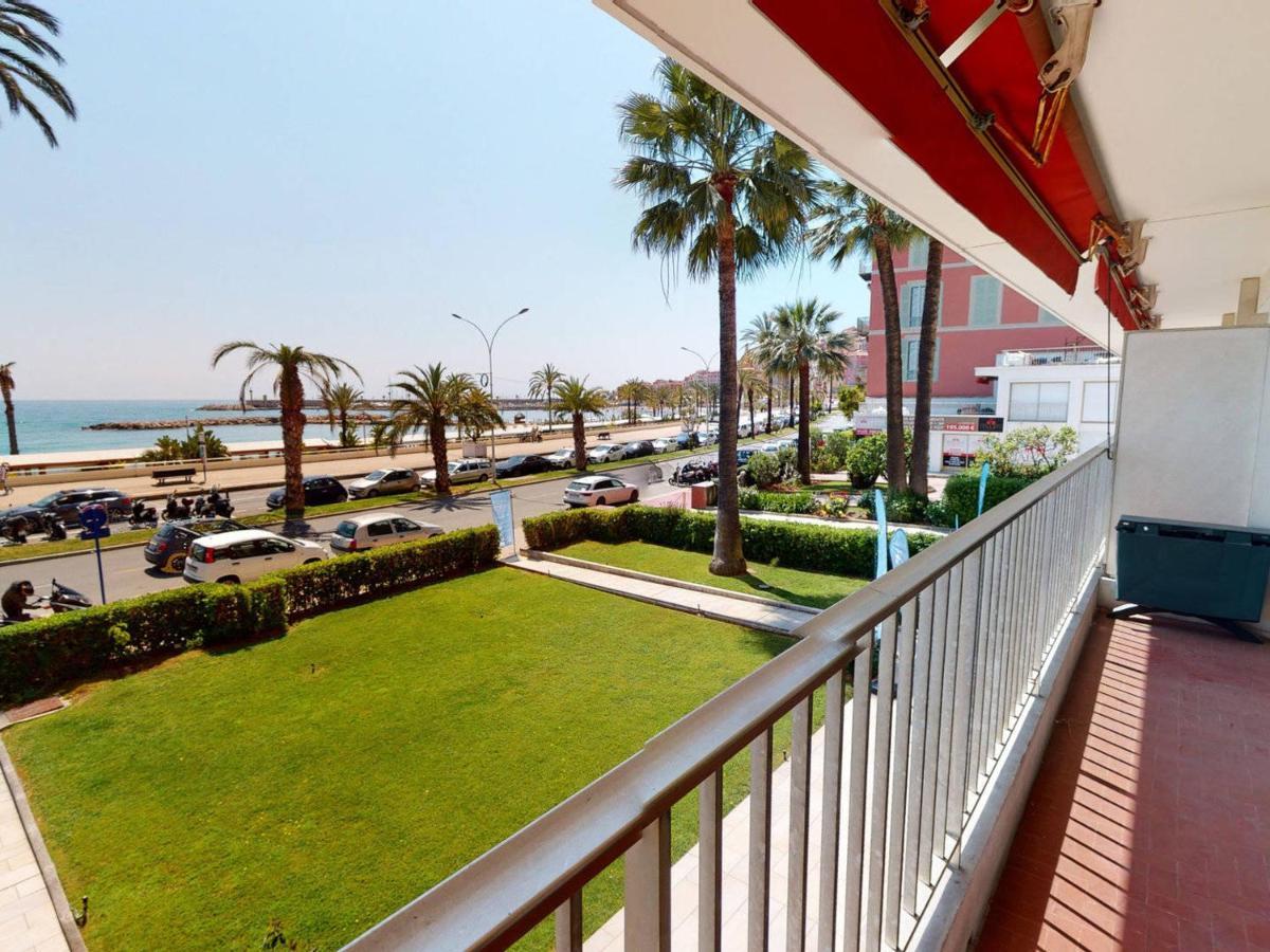 Studio Renove Face Mer Avec Terrasse A Menton, Proche Centre-Ville Et Plages - Fr-1-196-301 외부 사진